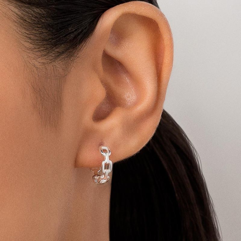 TAM.ÚNICO 8201570000-4