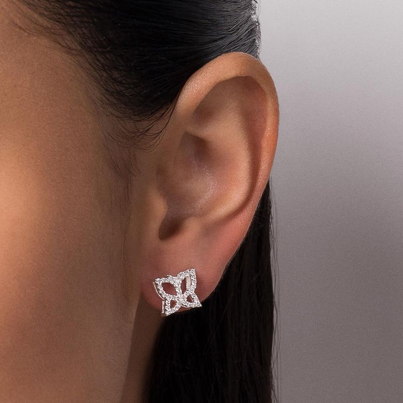 TAM.ÚNICO 8201300006-4