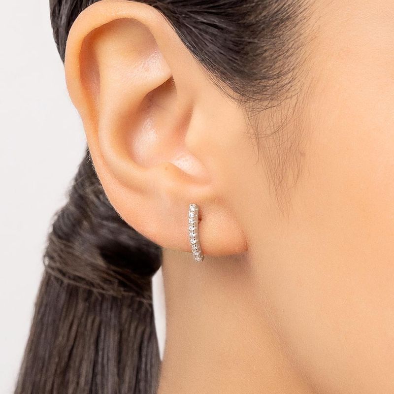 TAM.ÚNICO 8201550006-4