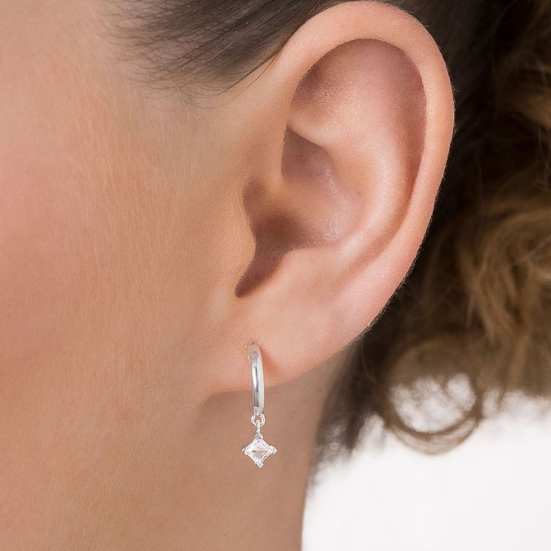 TAM.ÚNICO 8202750006-4