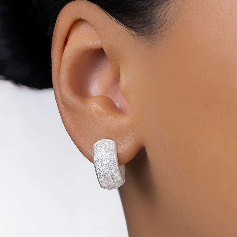 TAM.ÚNICO 8203090006-4